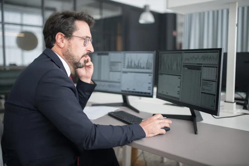 Reading the Reader: What Buyer Navigation Behavior Inside Your Data Room Reveals About Deal Confidence