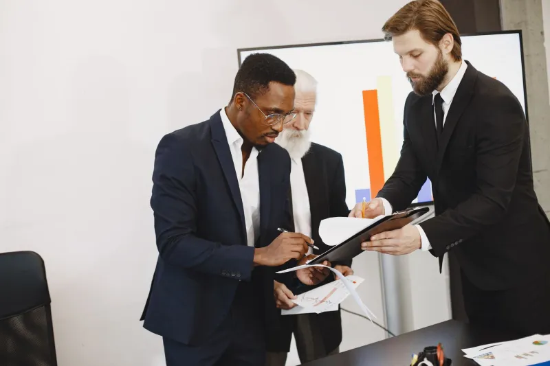 When Transparency Becomes Your Opponent: How Data Room Signals Erode Your Walk-Away Price